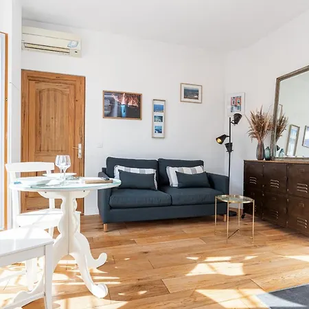 1 Bdr Downtown Near Place Massena Apartament