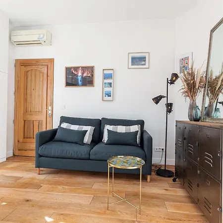 1 Bdr Downtown Near Place Massena شقة *